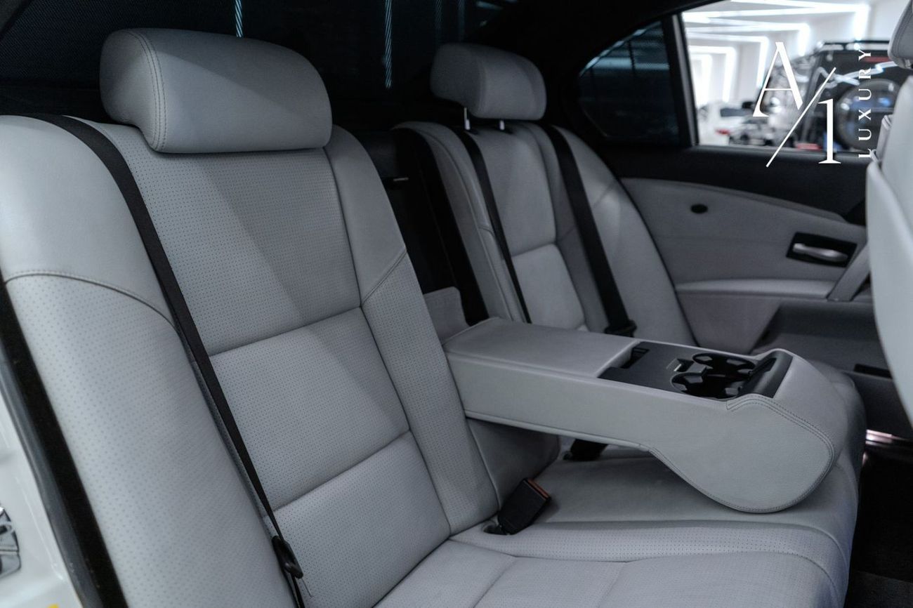 BMW M5 2007 BMW M5, Full BMW Service History, Full Options, Excellent Condition, GCC