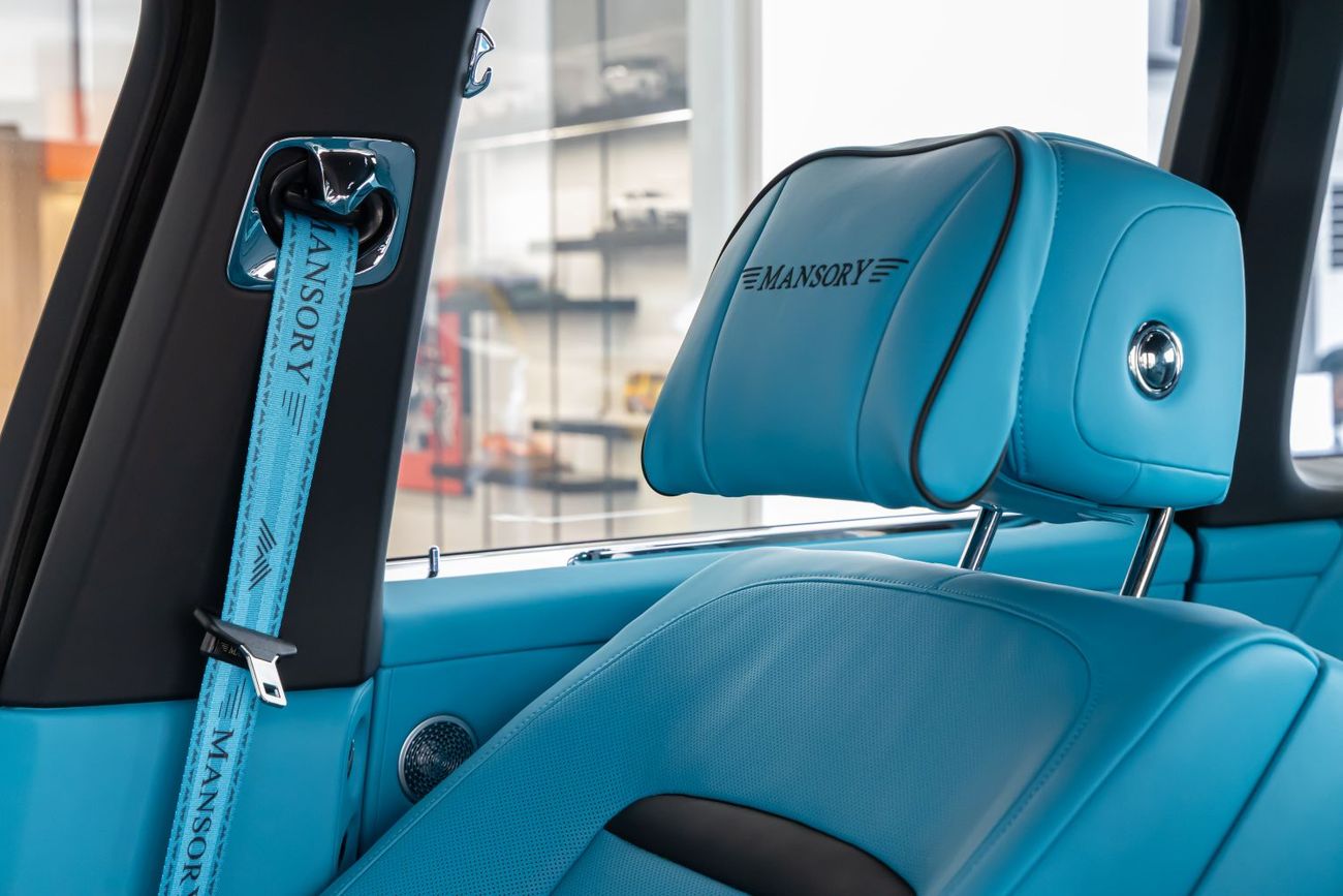 Rolls Royce Cullinan BLACK BADGE 2026 Rolls-Royce Cullinan | Original Mansory | Full Carbon | Exclusive Blue Interior