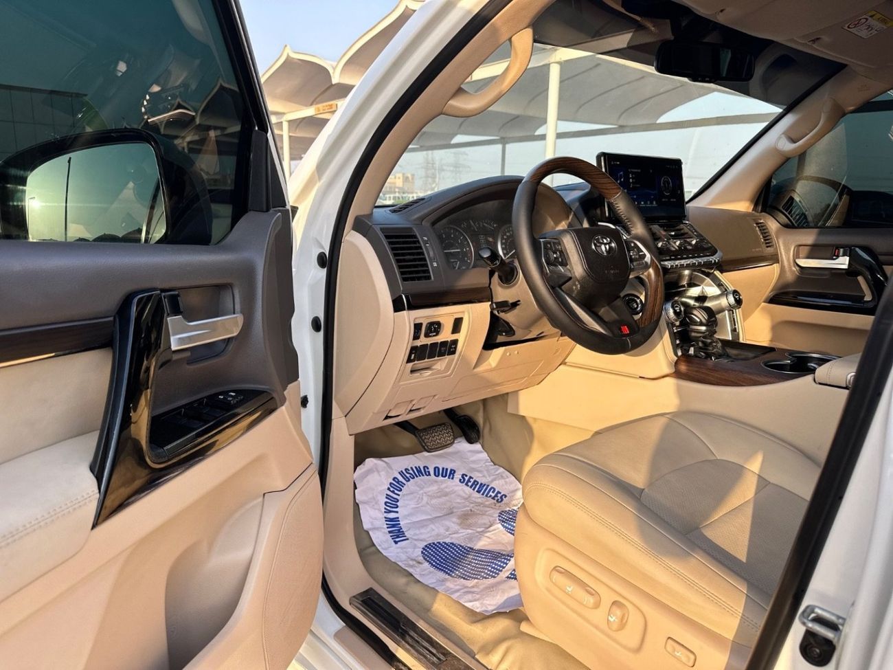 Toyota Land Cruiser GXR 4.6L