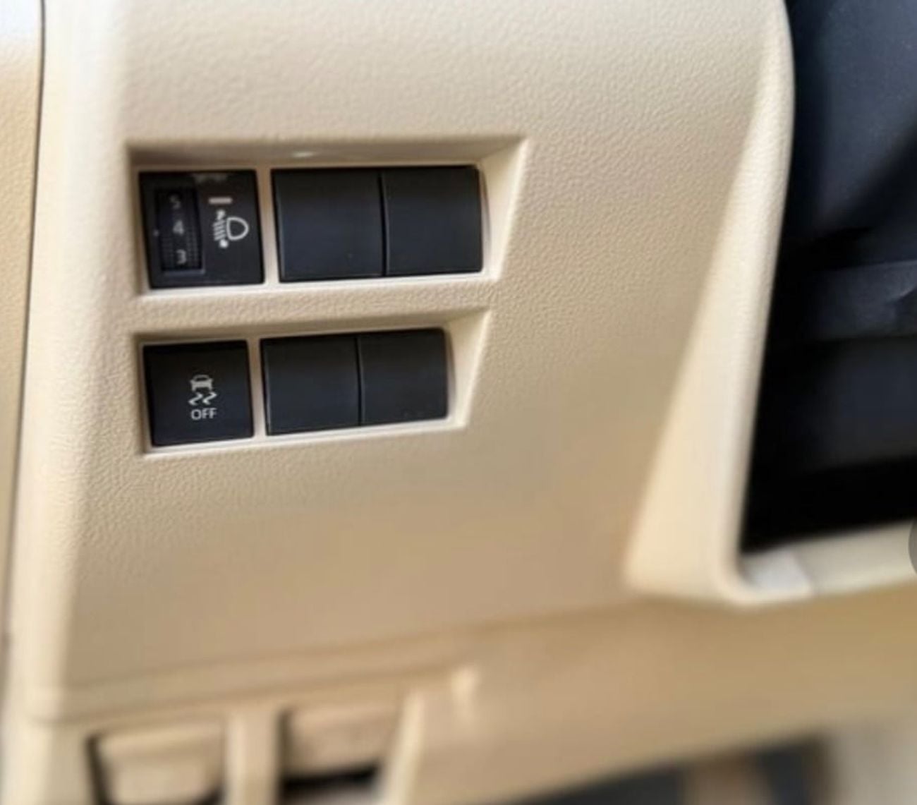 Toyota Land Cruiser GXR