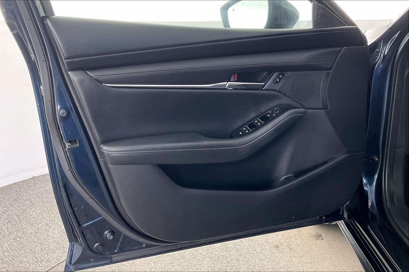 Mazda 3 Evolve | Guaranteed Warranty | 0 Down Payment