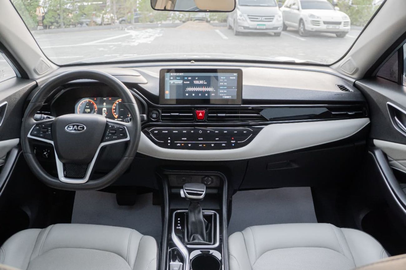 جاك JS4 1.5T gcc car full option