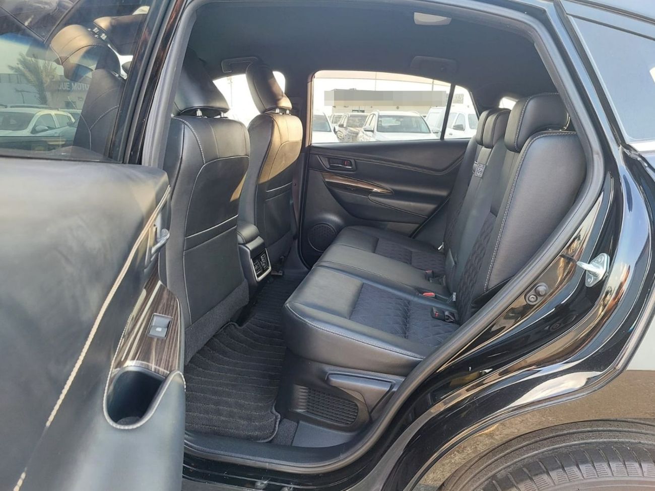 Toyota Harrier TOYOTA HARRIER SUV RHD 2016 MODEL 2.0 L PETROL AUTOMATIC(PM89761)