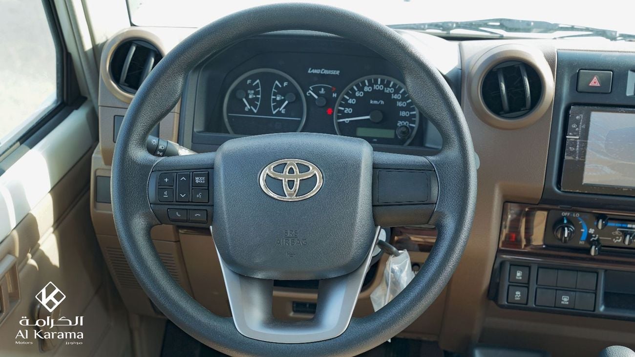Toyota Land Cruiser 70 LC 78 HARDTOP 4.0L MT  | Dual Tank |  FM Radio | Snorkel | GCC Specs