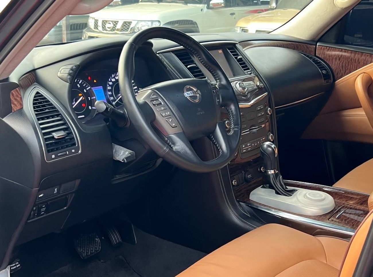 نيسان باترول LE Titanium 5.6L