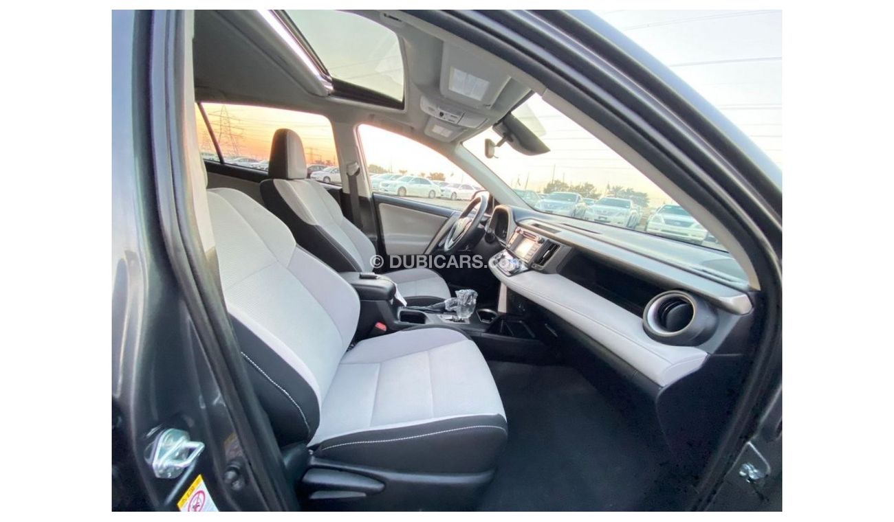 Toyota RAV4 2018 TOYOTA RAV4 XLE / AWD / FULL OPTION