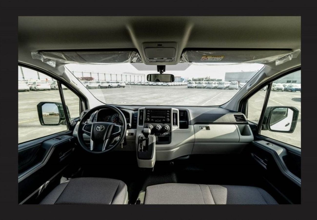 تويوتا هاياس 2023 TOYOTA HIACE 3.5L CARGO 3str Petrol Automatic Zero KM