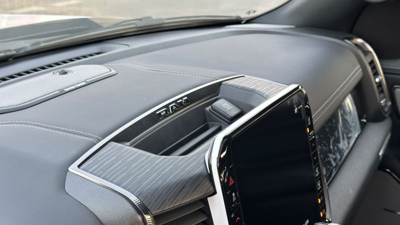 رام 1500 Rebel X 2025 GCC 3.0TT 4X4 3 Years Official Dealer Warranty Zero KM.