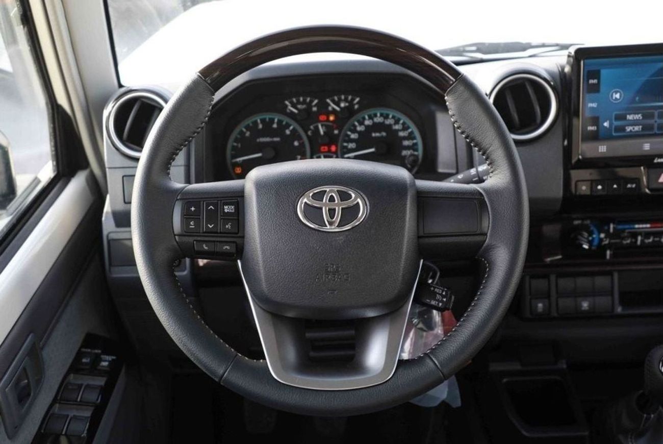 Toyota Land Cruiser 70 2024 Toyota LC76 4.0 Hard Top LX HI - White inside Bluish Grey | Export Only