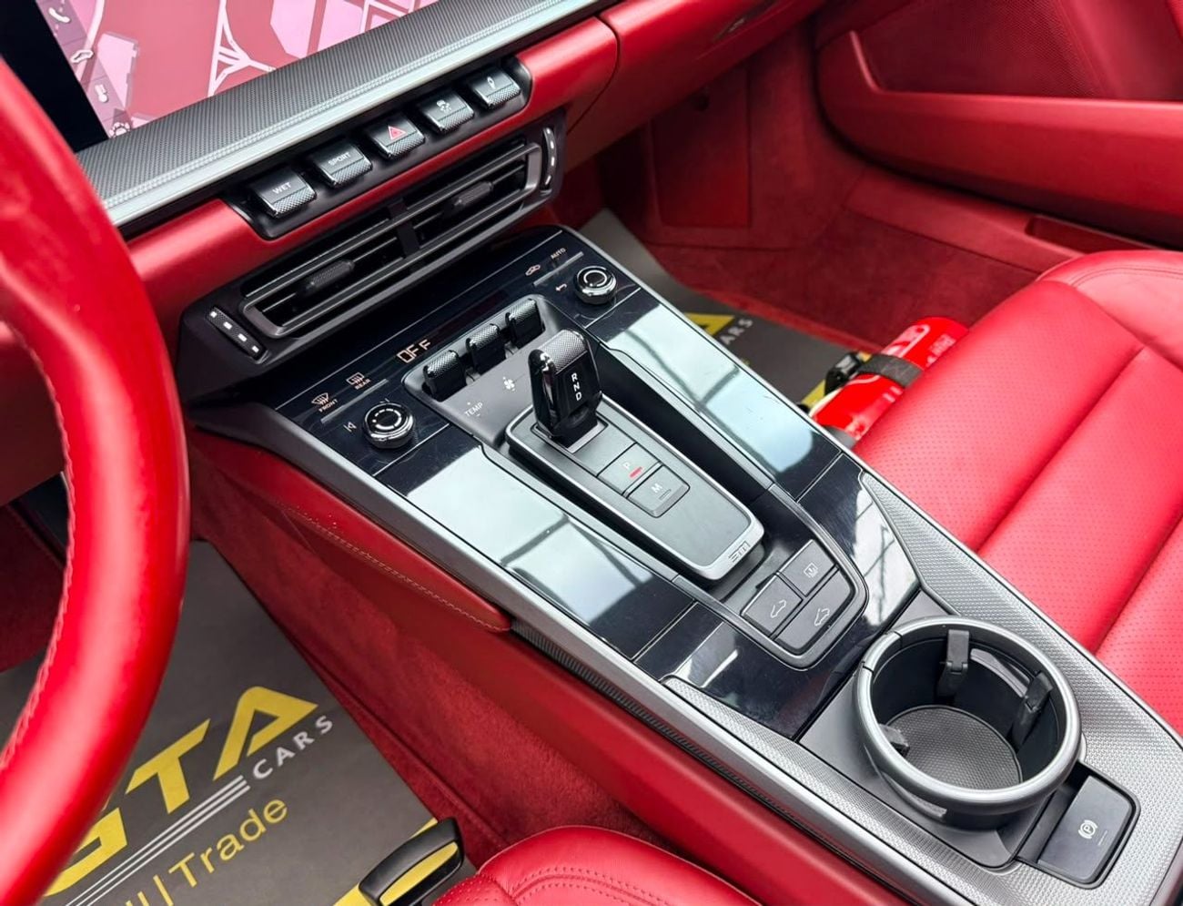 بورش 911 CARRERA 2021 Porsche 911 Carrera, Warranty, Full Service History, Fully Loaded, Excellent Condition,