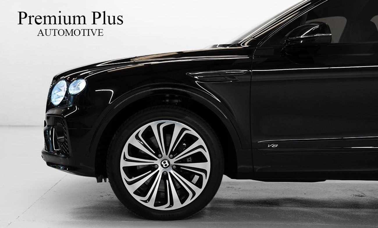Bentley Bentayga Bentayga 4.0T 2021 Bentley Mulliner Blackline, Warranty, Full Bentley Service History, Fully Loaded,