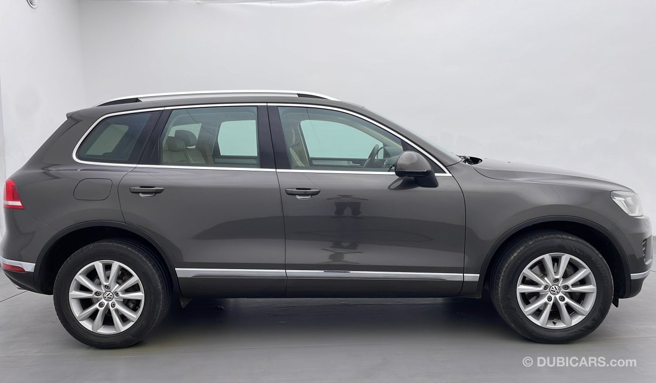 Volkswagen Touareg S 3.6 | Under Warranty | Inspected on 150+ parameters