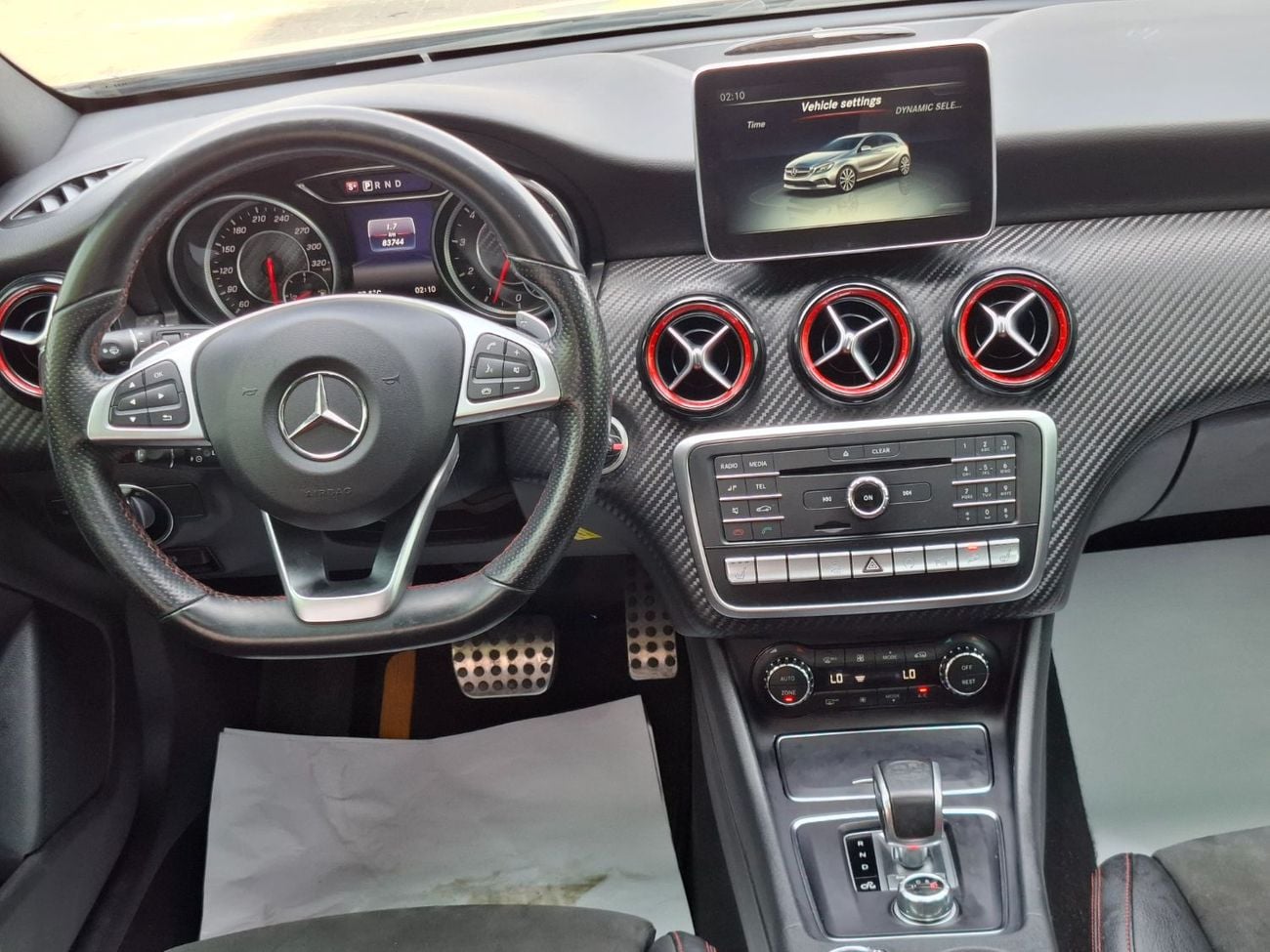 مرسيدس بنز A 45 AMG مرسيدس بنز A45 2016 full option