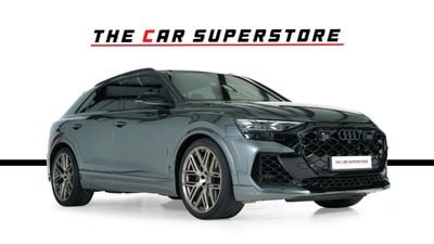 Audi RSQ8 STANDARD High Gloss Black Styling Package-23 Inch Alloys-Al Nabooda Service Contract Until 2029
