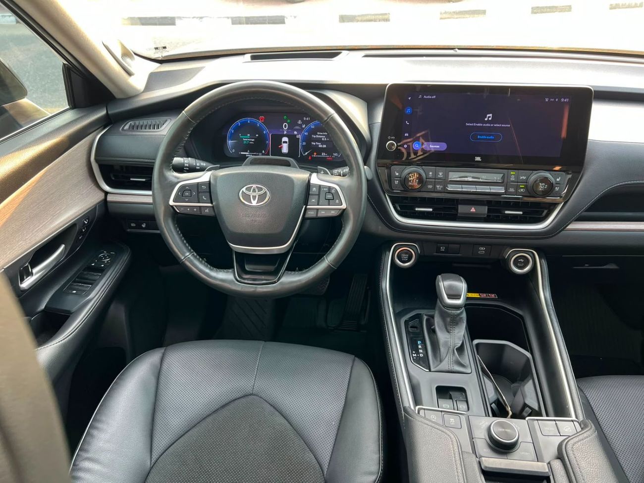 Toyota Grand Highlander  2024 Toyota Grand Highlander PLATINUM 2.4L V4 Turbo - Panoramic View - 360* 5 CAM - HUD - AWD 4x4 Fu