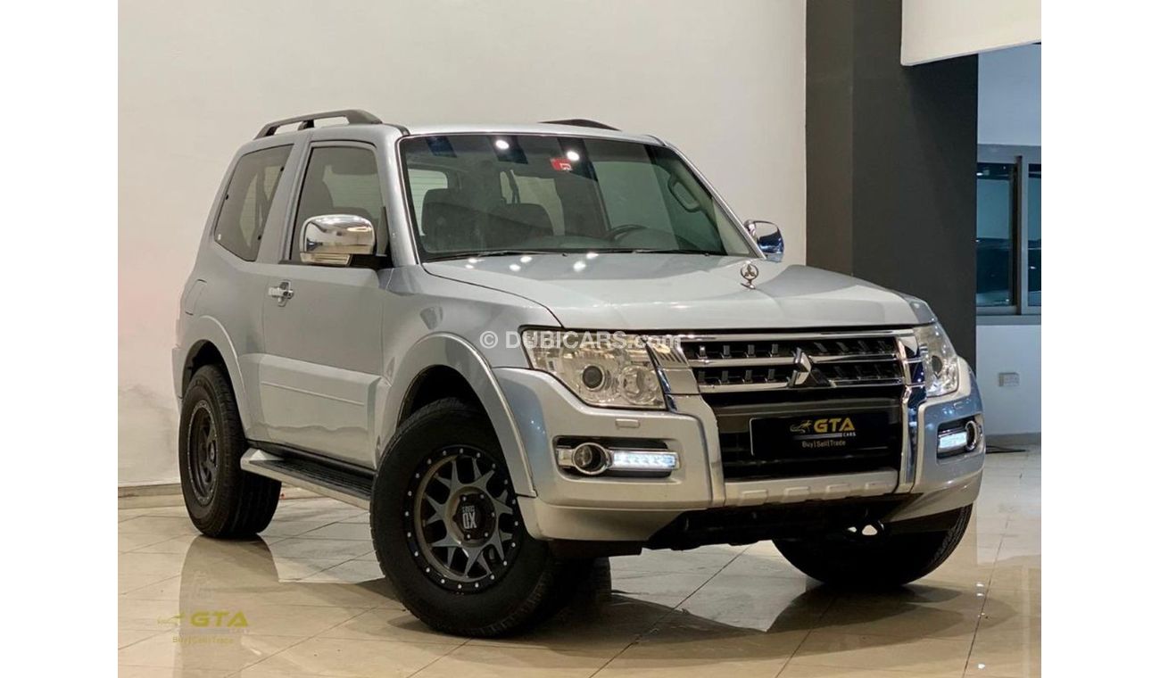 Mitsubishi Pajero 2015 Mitsubishi Pajero 3.5L, Warranty, Full Service History, GCC