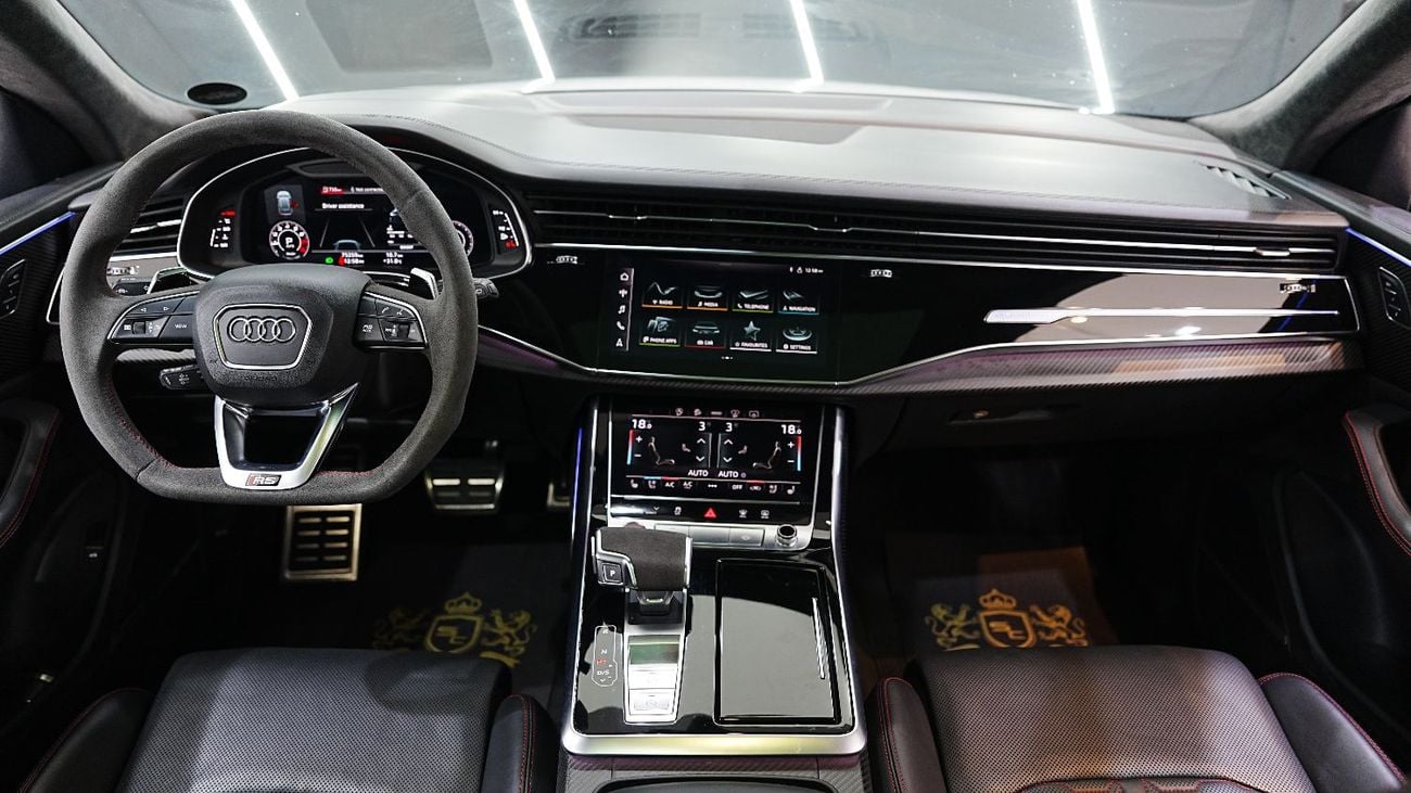 Audi RSQ8 QUATTRO, Carbon Exterior/Interior Pack, Panoramic Roof, Bang N Olufsen, GCC Specs!!