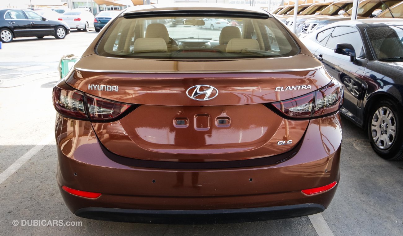 Hyundai Elantra GLS