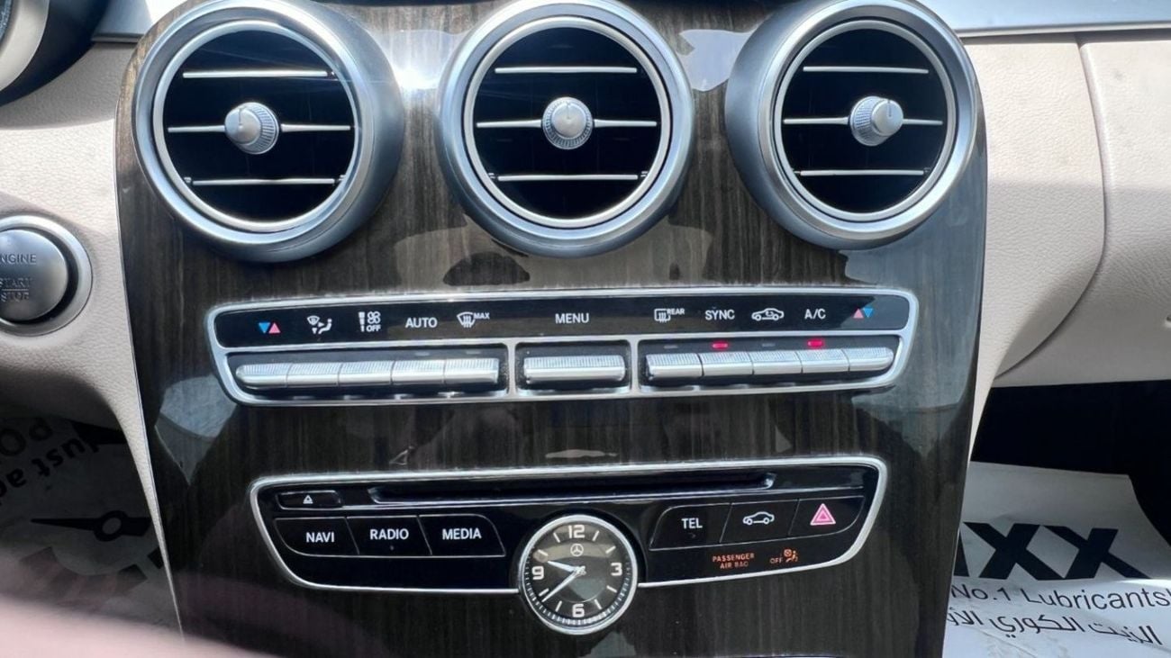 Mercedes-Benz C 300 Luxury Mercedes C300 2017 - Clean Title - US Specs - Available on ZERO Down Payment