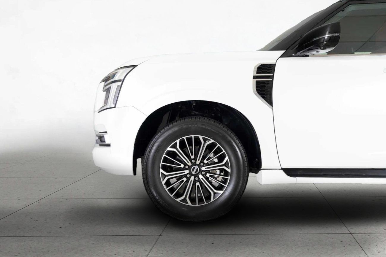 نيسان باترول SE PLATINUM CITY 3.8