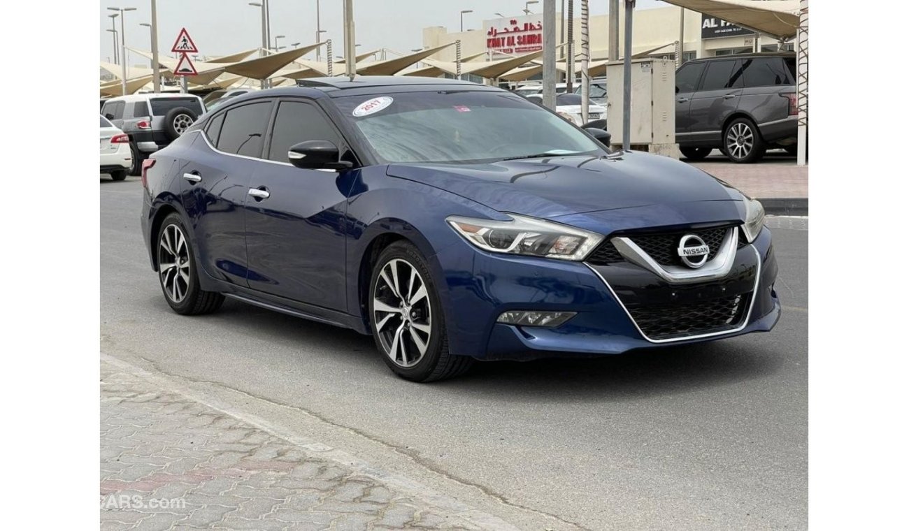 Nissan Maxima 2017 American model, 6 cylinders, cattle 99000 km, full option