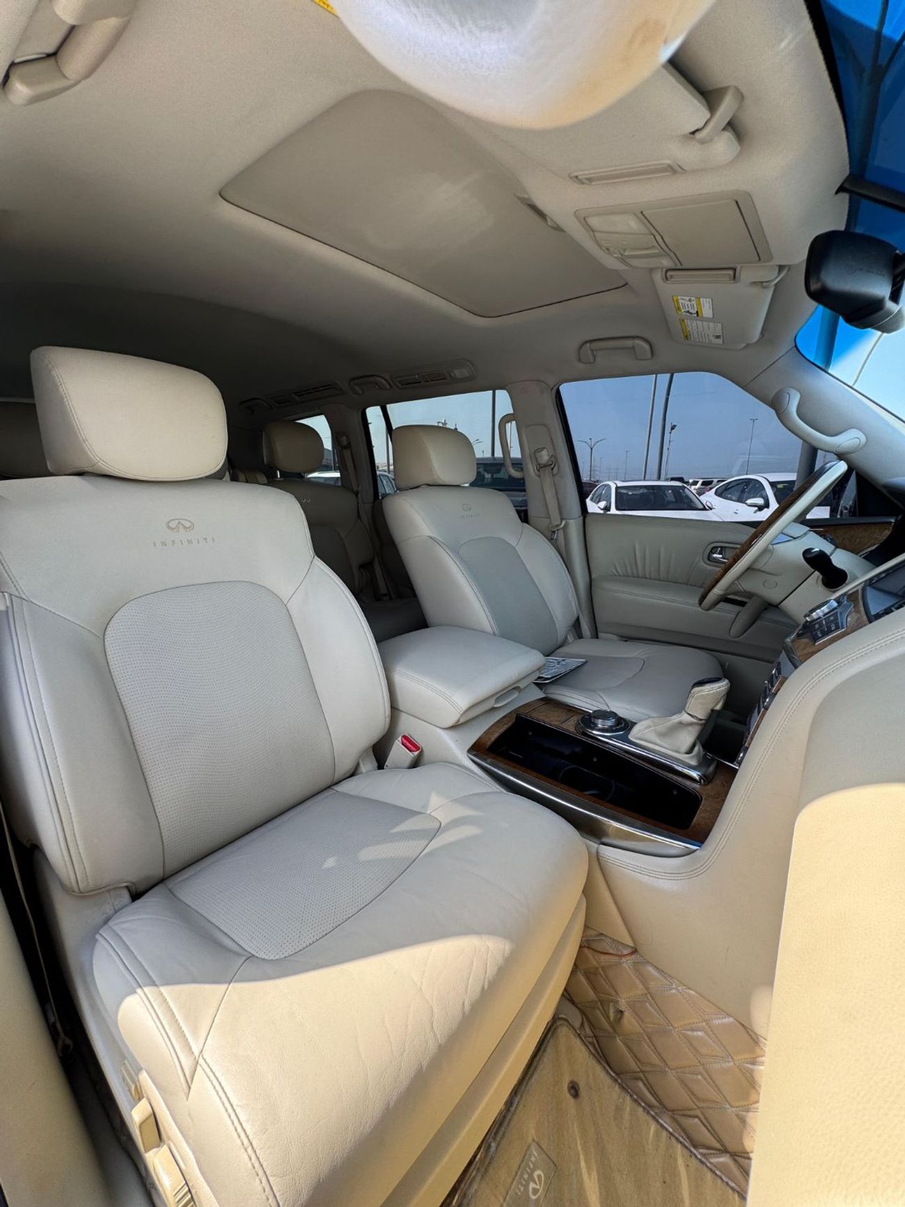 Infiniti QX80 Excellence 5.6L