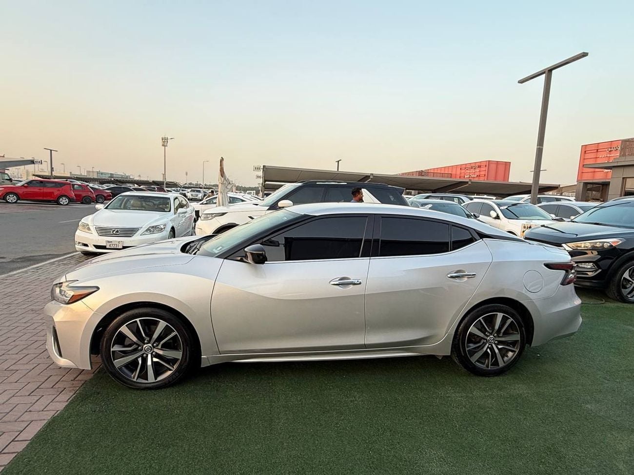 Nissan Maxima PLATINUM first owner, clean use