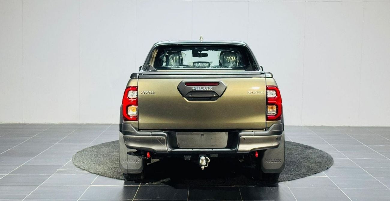 Toyota Hilux DIESEL HILUX ROGUE ,2.8L ,RIGHT HAND HAND DRIVE ,AUTO TRANSMISSION