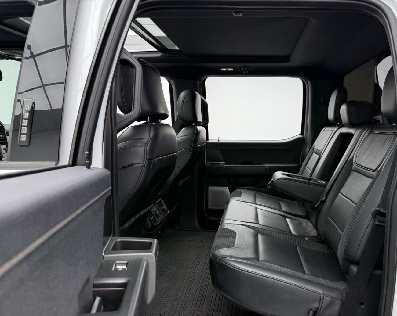 فورد F 150 Raptor 3.5L V6 2023 Ford F-150 Raptor