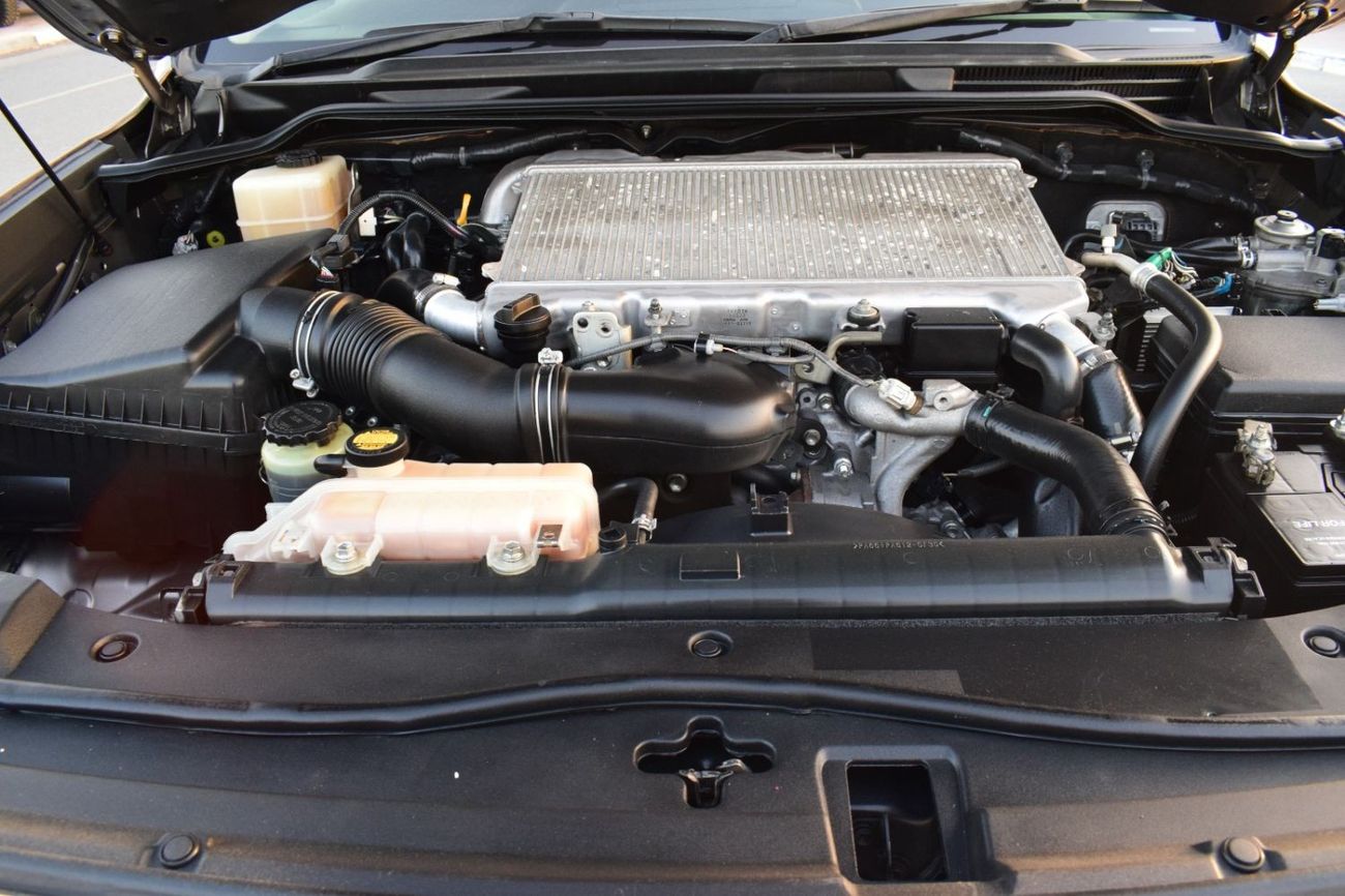 تويوتا لاند كروزر Toyota Landcruiser VXR Diesel RHD V8 Full Option