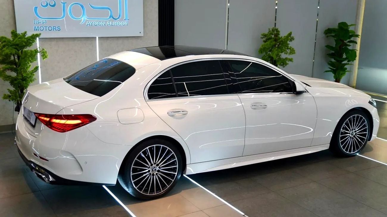 مرسيدس بنز C 200 AMG ELITE MERCEDES C200 || SERVICE CONTRACT || TOP RANGE || GCC || LUXURY || ACCIDENTS FREE || F.S.H