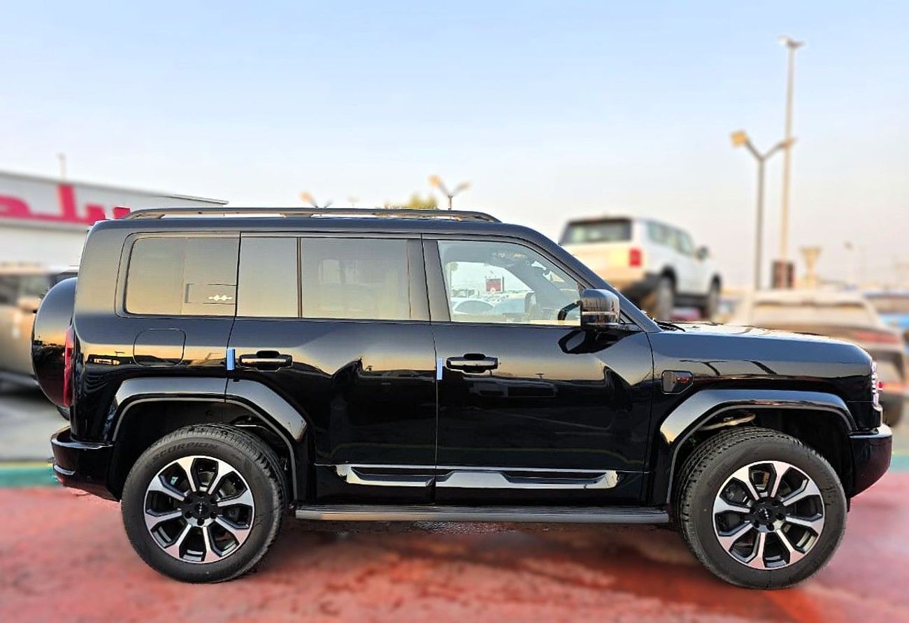 BYD Leopard 5 BYD Leopard 5 1.5 T PHEV 2025 Black (FOR EXPORT )