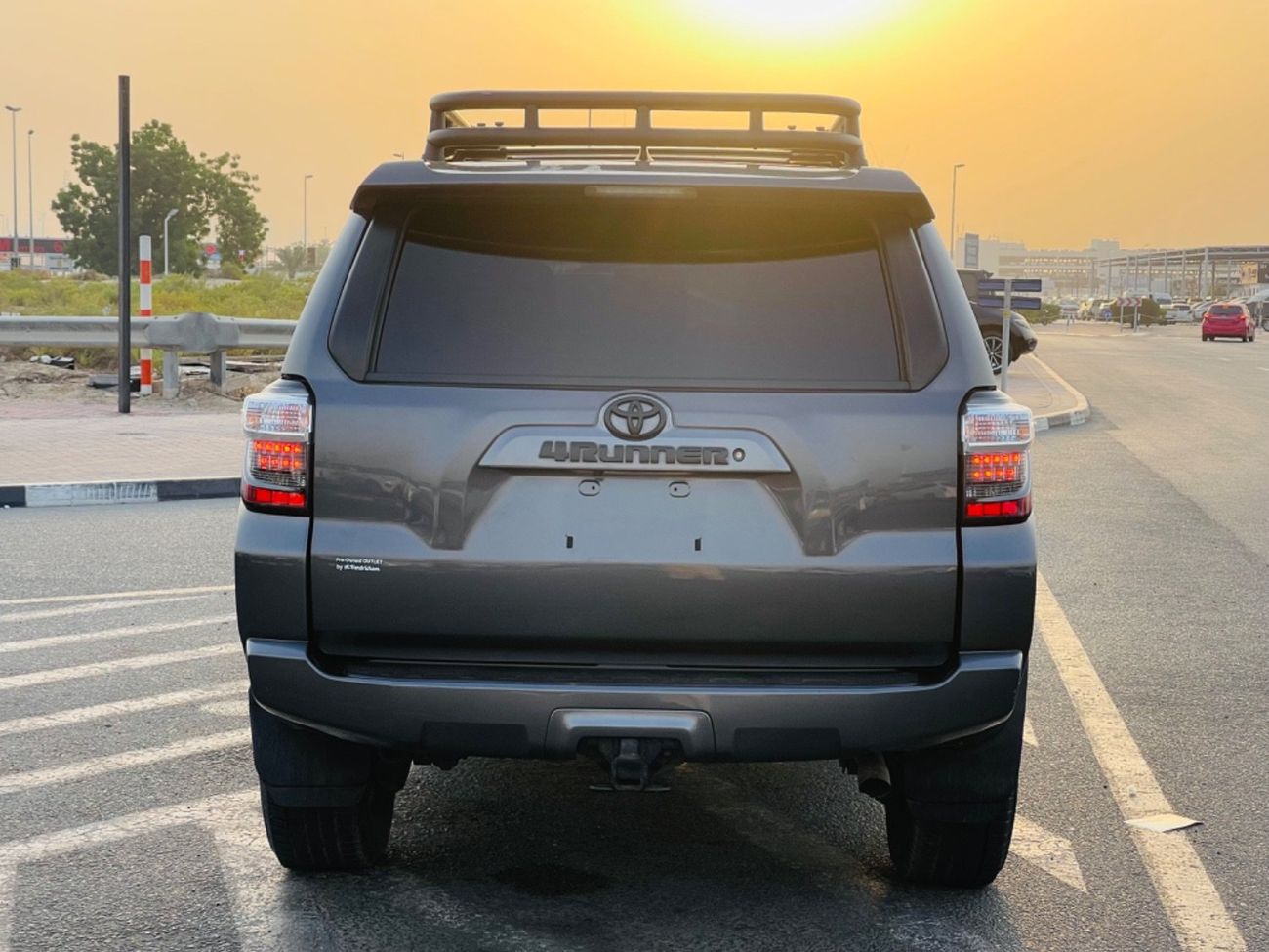 تويوتا Runner4 Leather