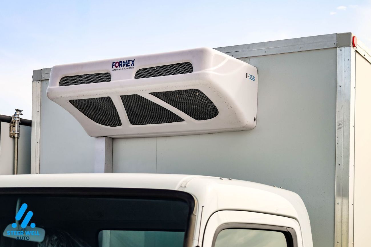 ميتسوبيشي فوسو كانتير Chiller Truck 2026 | 4.2L Diesel | Manual | 4x2 | Refrigerated Body | Best Price