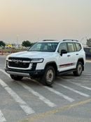 تويوتا لاند كروزر Toyota Land Cruiser GR Sport 3.5L 2025 White