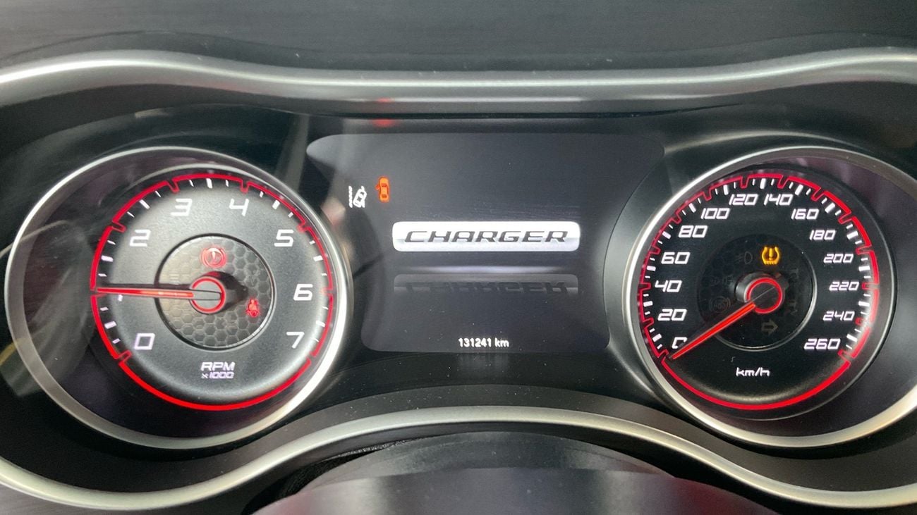 دودج تشارجر 5.7 R/T HIGHLINE AUTO | شامل الضمان | 0 ﺪﻔﻋﺓ ﺃﻮﻟﻯ
