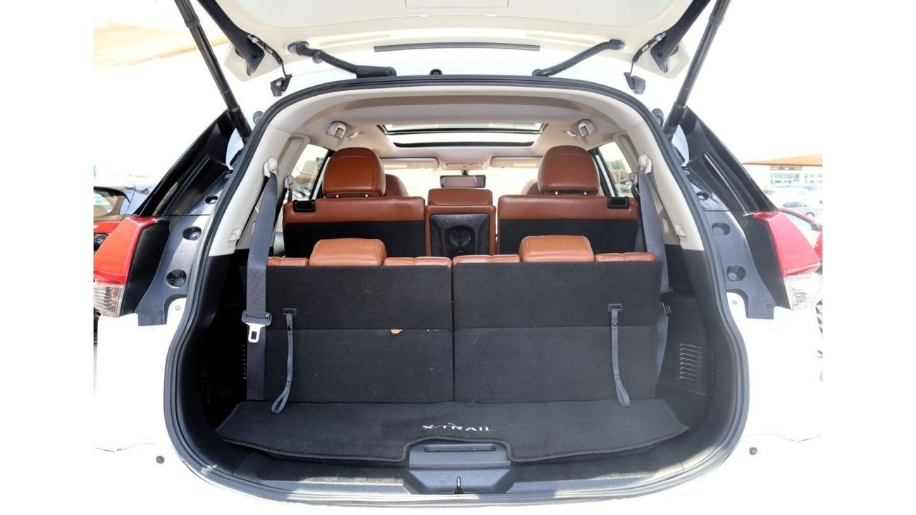 Nissan XTrail SV ACCIDENTS FREE - GCC - FULL OPTION - 7 STR - ORIGINAL PAINT - PERFECT CONDITION INSIDE OUT