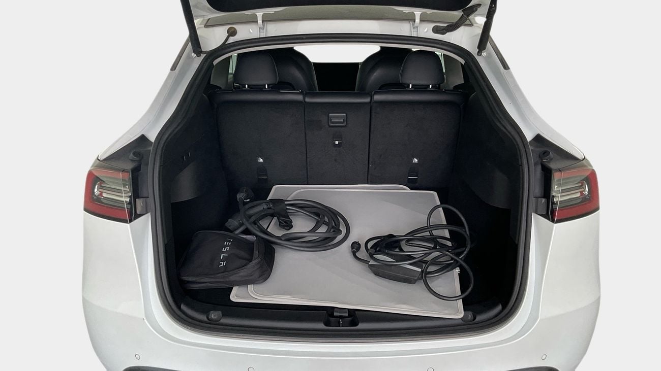 Tesla Model Y Long Range (Dual Motor) | upto AED 20,000 Ramadan Discount | Guaranteed Warranty | 0 Down Payment