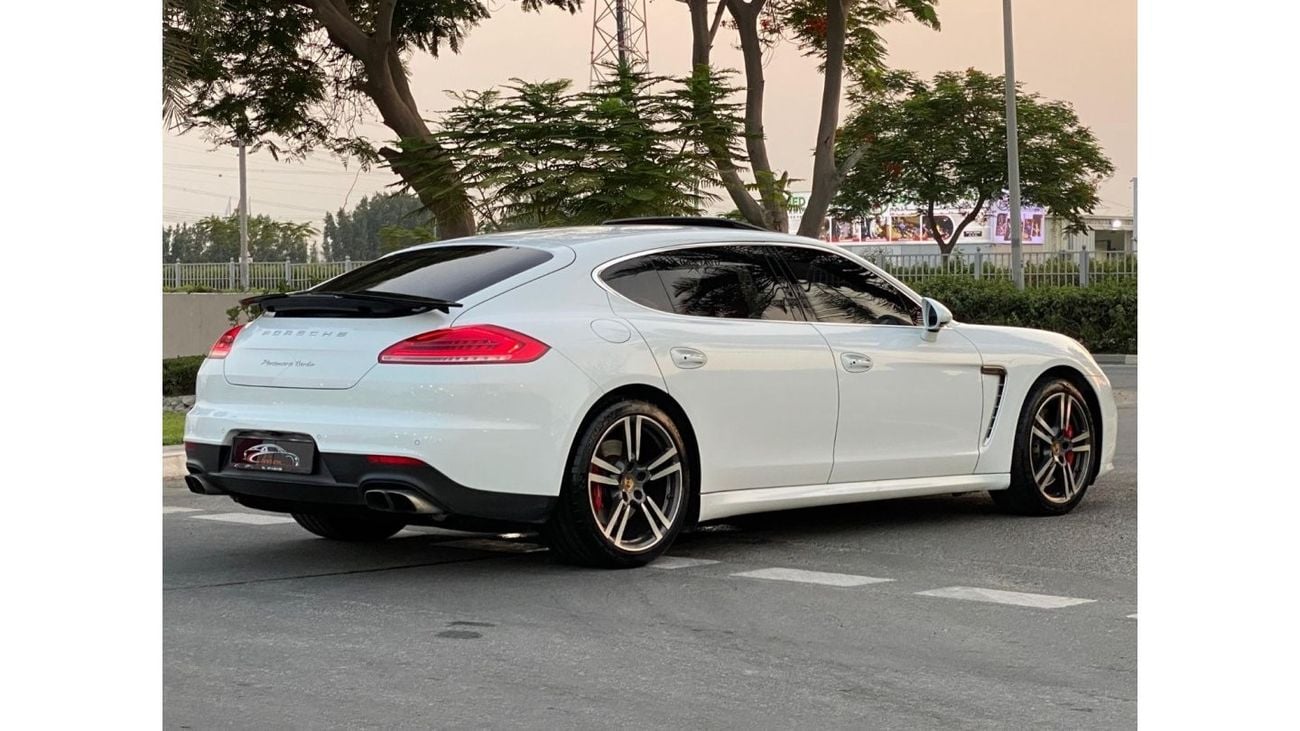 Porsche Panamera SUMMER OFFER - WARRANTY - FULL SERVICE HISTORY - AL NABOODAH