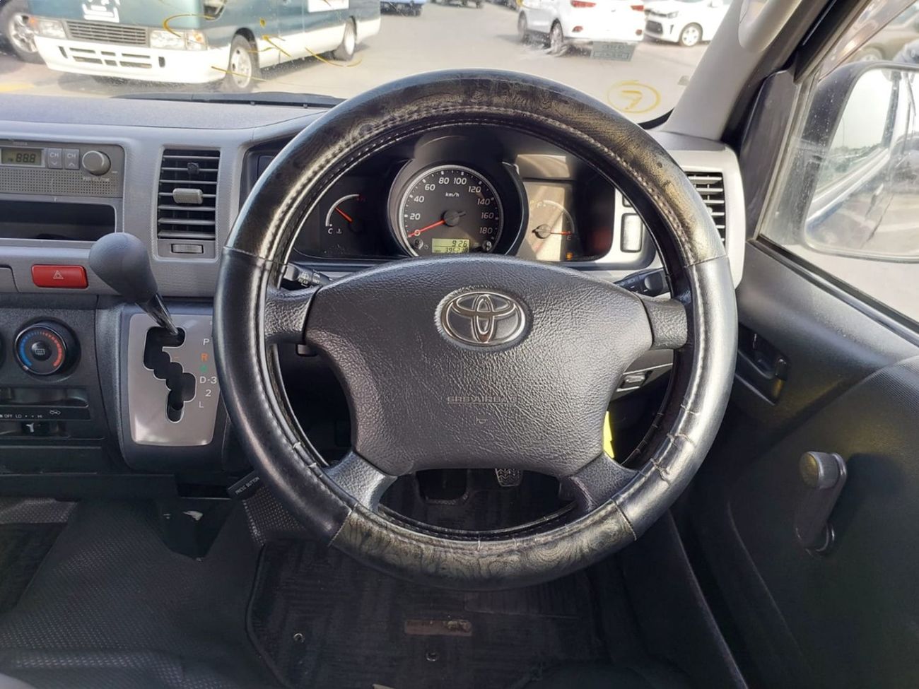 Toyota Hiace TOYOTA HIACE COMMUTER VAN RHD 2008 MODEL 2.7 L PETROL AUTOMATIC(PM013596)