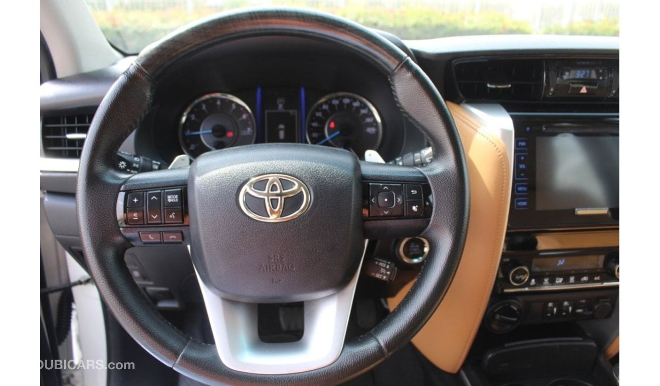 تويوتا فورتونر TOYOTA FORTUNER VXR 4.0 V6 FULL OPTION 2019 GCC LOW MILEAGE IN MINT CONDITION