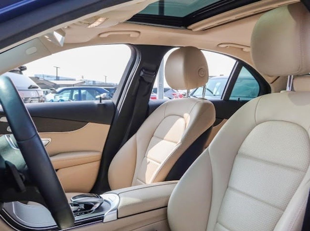 Mercedes-Benz C 220 مسجلة منصه سوريا