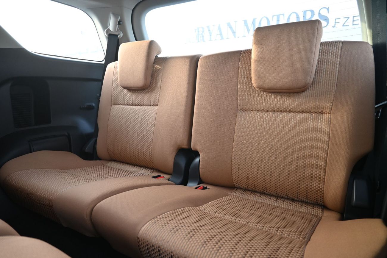 تويوتا فورتونر Toyota Fortuner 2.7L Petrol, Automatic 4WD, Model 2025, Color Black