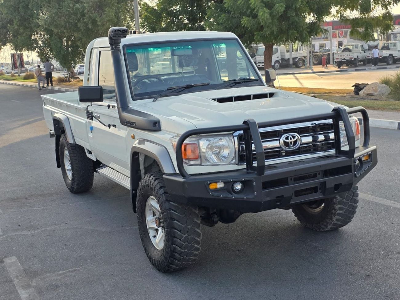 Toyota Land Cruiser Pick Up RIGHT HAND VEHICLE ONLY FOR EXPORT 4.5 LITER