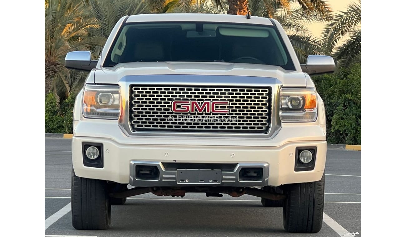 GMC Sierra 1500 Denali Sierra Denali 2015 GCC V8 Perfect condition
