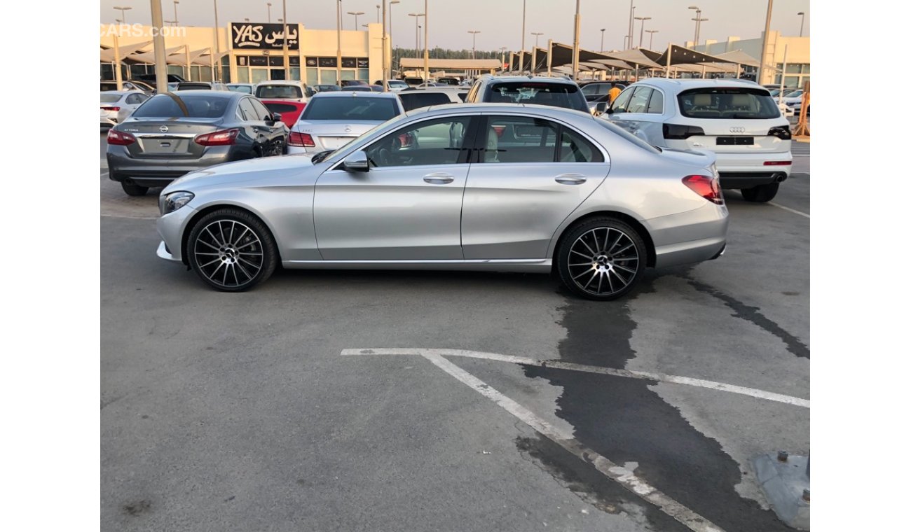 Mercedes-Benz C 300 Mercedes Benz C300 MODEL 2017 car good condition inside and outside low mileage