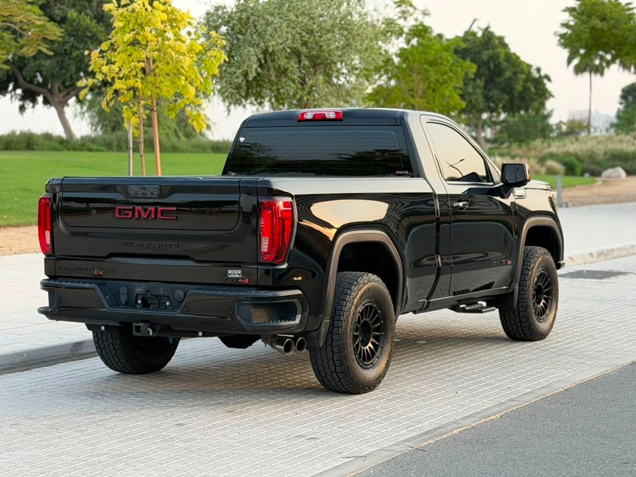 GMC Sierra 1500 REG/CAB AT4