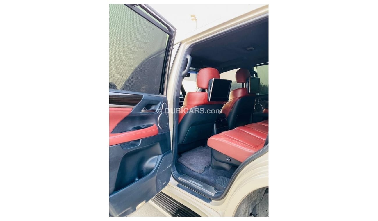 لكزس LX 570 بلاتينوم لكزس ال اكس 570 خليجي 2017 صبغ وكالة بحالة ممتازه بدون حوادث