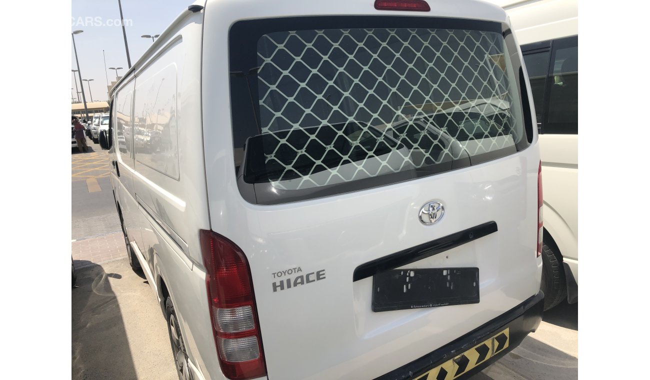 Toyota Hiace Toyota Hiace Van,model:2013.Excellent condition