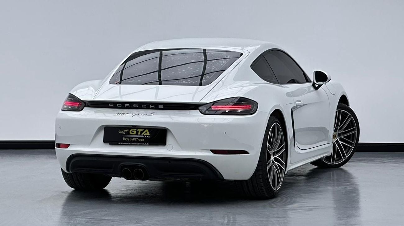Porsche 718 Cayman S 2.5L A/T 2018 Porsche 718 Cayman S, April 2026 Porsche Warranty, Porsche Full Service History, GCC